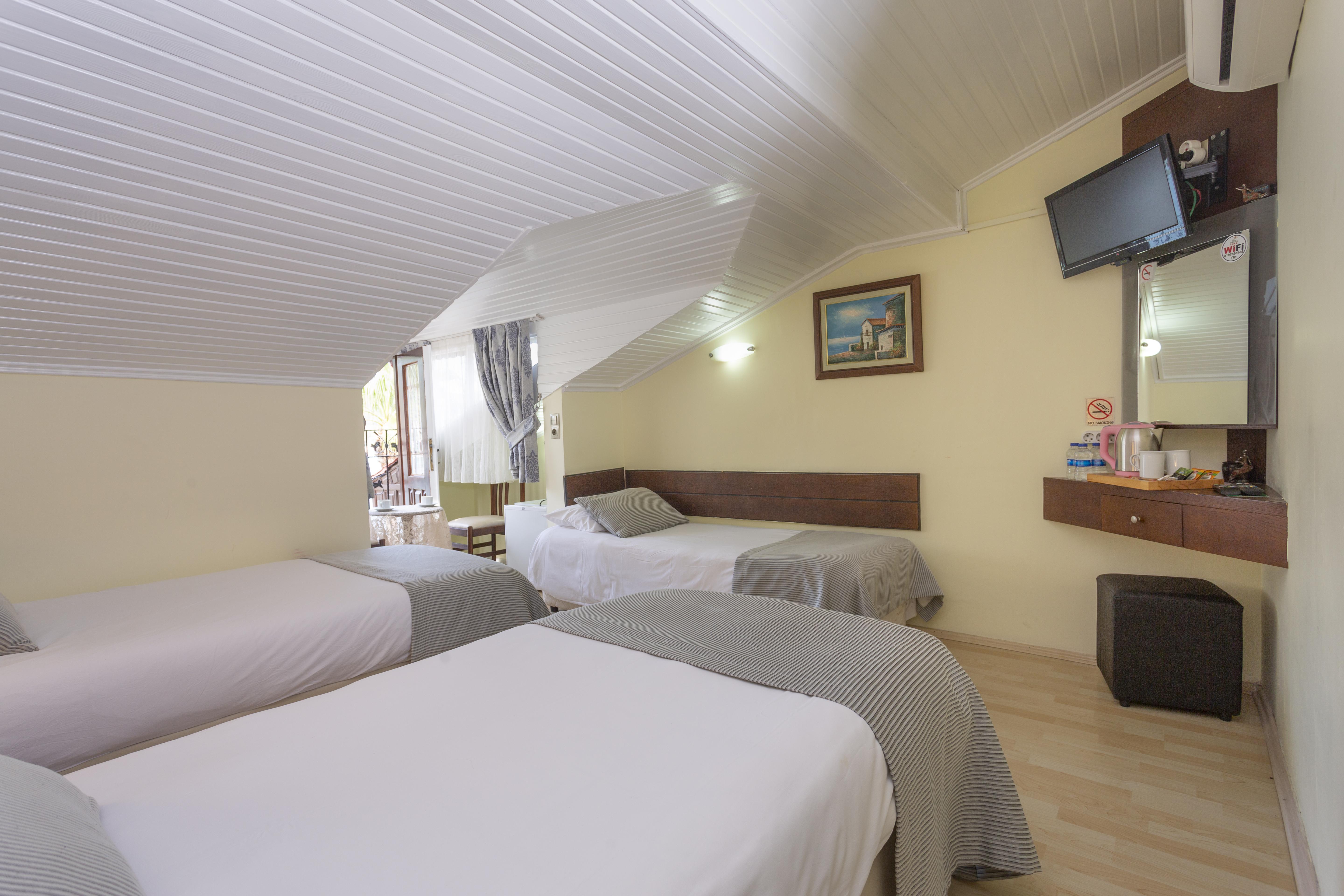 Hotel Villa Daffodil Фетие Екстериор снимка